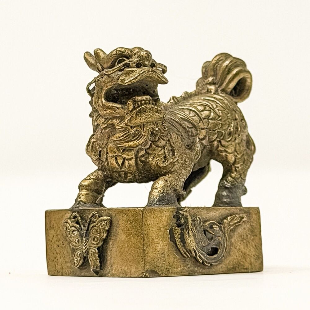Vintage Brass Foo Dog Figurine Heavy Mini Asian Guardian Lion Statue - Picture 2 of 9